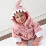 Peignoir de bain bébé - Poncho Style animaux - Requin rose