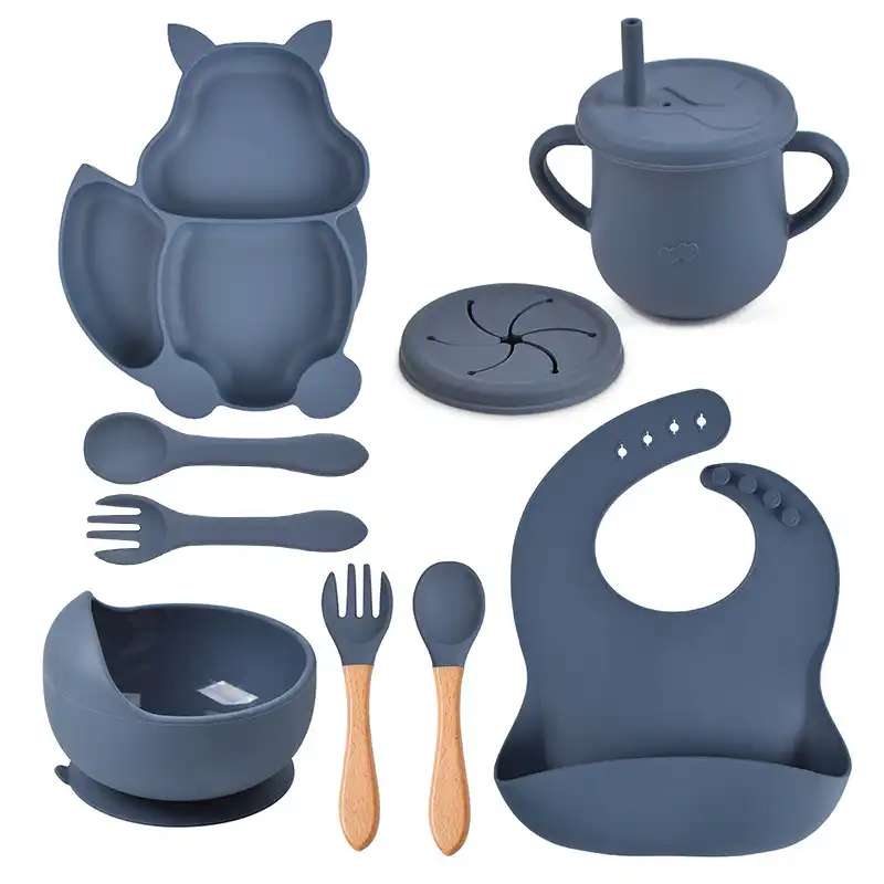 Complete squirrel dining set - blue grey