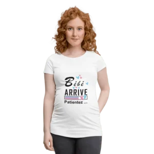 T-shirt - Bébé arrive noir sur blanc - mod