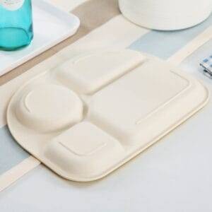 Set de table,repas bébé,coffret cadeau,couverts, assiettes,premier repas