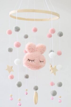 Mobile en Forme de Lapin rose