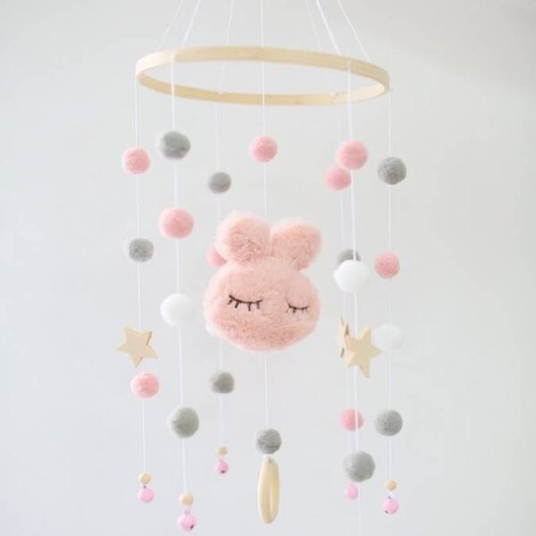Mobile en Forme de Lapin rose