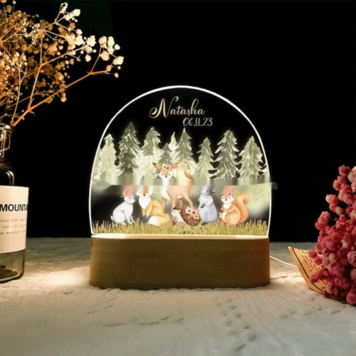 lampe LED bois personnalisée pour chambre bébé foret