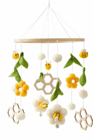 mobile bébé en bois