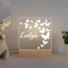 Veilleuse personnalisée enfant – Lampe LED bois prénom, motifs fantaisie & aventure - Papillons