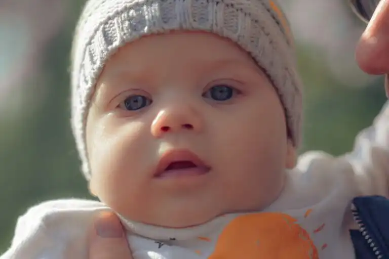 crème solaire bébé SPF 50 filtres minéraux protection UV