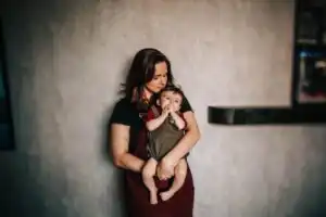 porte-bébé hanche siège latéral portage ergonomique
