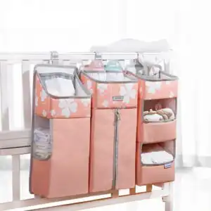 organisateur lit bébé suspendu - saumon