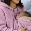 Polar-Tragejacke für Mama und Baby – Känguru-Jacke aus Sherpa mit Kapuze & warmem Reißverschluss - Rosa